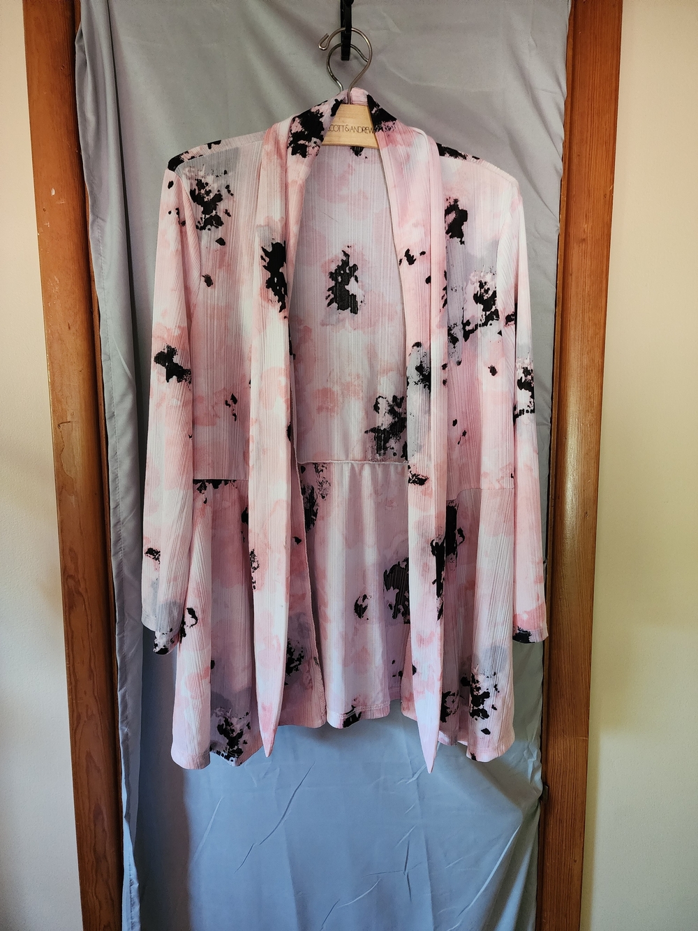 Kasper Pink & Black Ribbed Printed Open Cardigan
